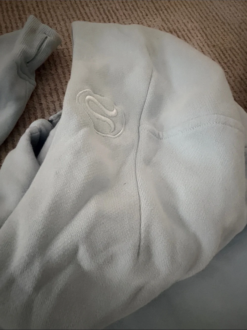 Lululemon cropped Light Blue Half-Zip Hoodie size xs/s